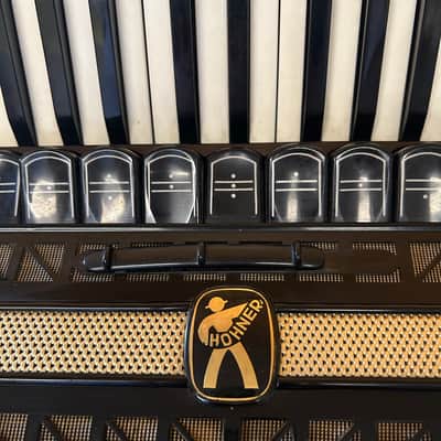 BLACK AND GOLD HOHNER ATLANTIC PIANO ACCORDION LMH WITH GRILL MUTE image 7