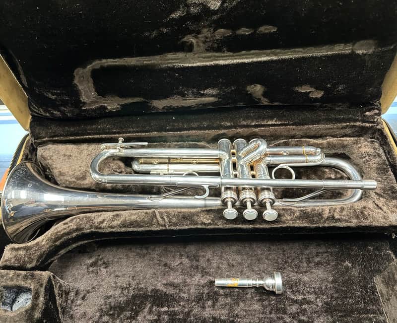 Martin Committee T3460 Silver Trumpet - $150 OFF!