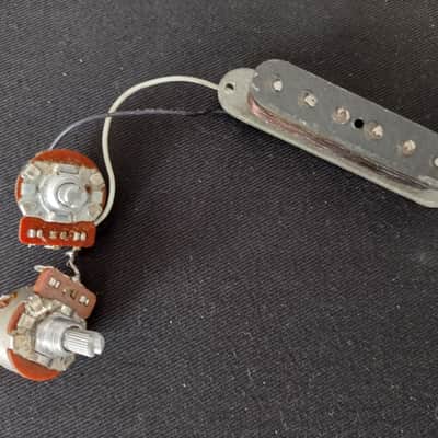 1978 Fender Musicmaster pickup with original pots image 1