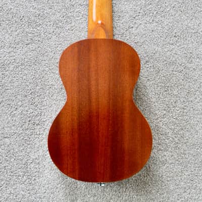 Brand New Kiwaya Student Model KSU-1 Ukulele W / Carrying Bag image 4