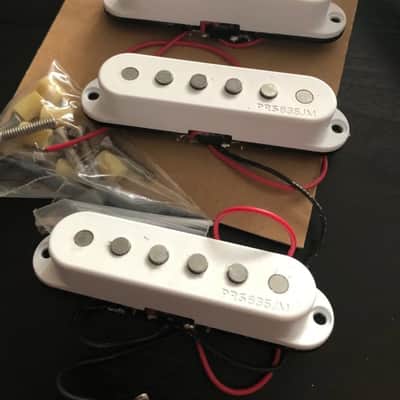 PRS Silver Sky 635JM John Mayer Pickups image 1