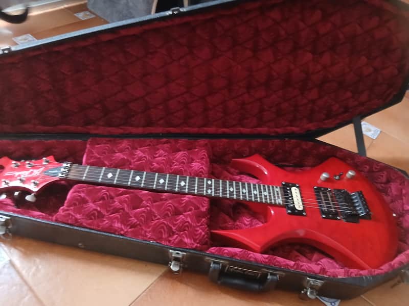 B.C. Rich Virgin Entre 2000 y 2003 - Rojo moteado. Brillante imagen 1