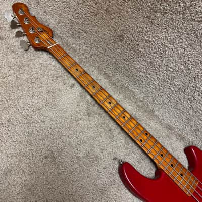 G&L Lynx USA Bass Red 1985 image 3