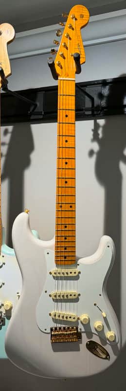 Fender American Vintage II '57 Stratocaster FSR Limited Edition 2025 - Blonde
