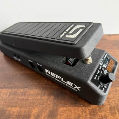 Source Audio SA163 Reflex Universal Expression Controller 2010s - Black image 2