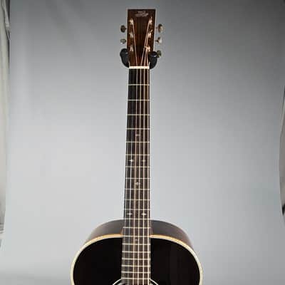 Froggy Bottom M Series Deluxe "Custom" 2014 - Gloss image 2