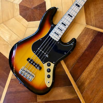 NEW Vintage VJ75 ReIssued Maple Fingerboard Bass Guitar ~ 5-String ~ Sunburst image 10