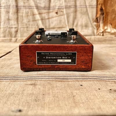 Retro Mechanical Labs Custom Electron Fuzz -Distortion Box-Lightly Used w/SKB Case image 6