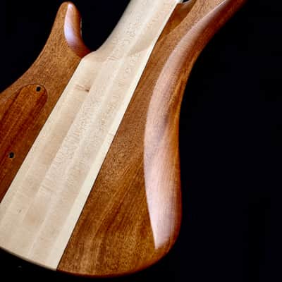 MGbass Africa Burl 6 strings - Bartolini pickup & preamp Gotoh tuning Hipshot bridge image 8