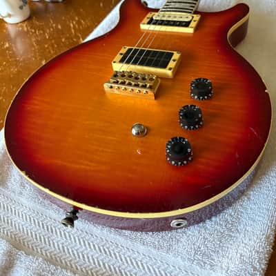 Hamer (USA) 1984 Sunburst image 1
