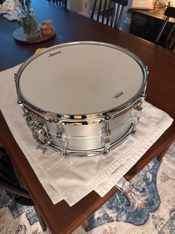 Ludwig LA654BM Acrolite 6.5x14" 10-Lug Aluminum Snare Drum with P86C Strainer 2023 - Present - Brushed Aluminum image 1