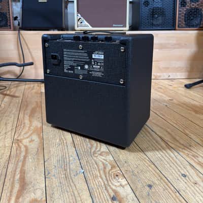 Blackstar Debut Bass 30 - Black image 3
