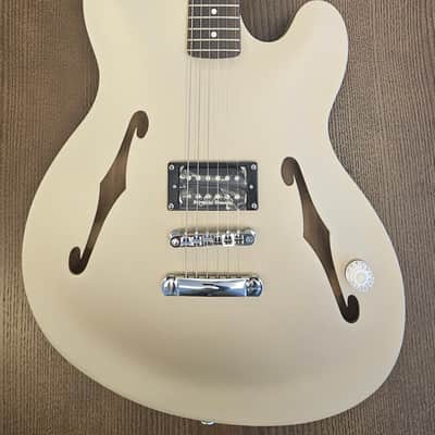 Fender Tom DeLonge Starcaster - Shoreline Gold - NEW image 1