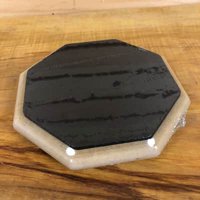 Evans Real Feel 6" 2-Sided Practice Pad image 2