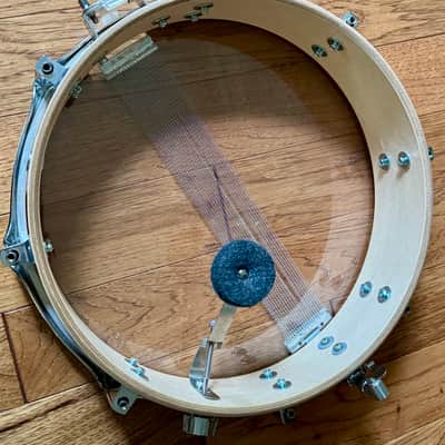 Ludwig Rocker Elite Piccolo Snare Drum 3 x 13" Black and White Badge 8 Lug image 8
