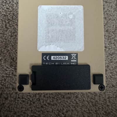 Tech 21 SansAmp Character Series Blonde V2 2010s - Blonde/Black image 2