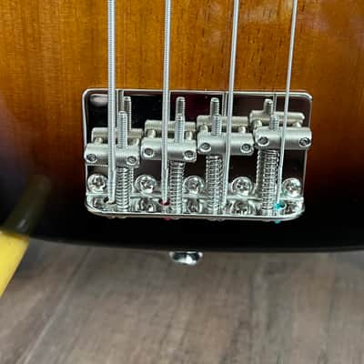 Squier 50s Vibe Precision Sting bass sunburst 2021 electric bass guitar image 12