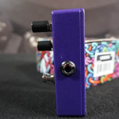 Catalinbread Carbide Fuzz Pedal – Purple Limited Finish w/ Box image 2