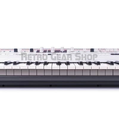 UDO Audio Super 8 16-voice Polyphonic, Bi-timbral Analog-hybrid Synth In stock image 4