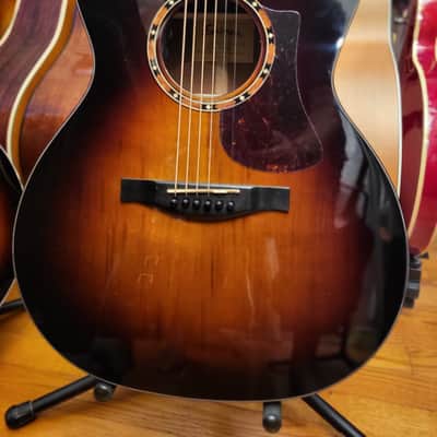 Eastman AC122-2CE Deluxe Grand Auditorium A-E Guitar image 2