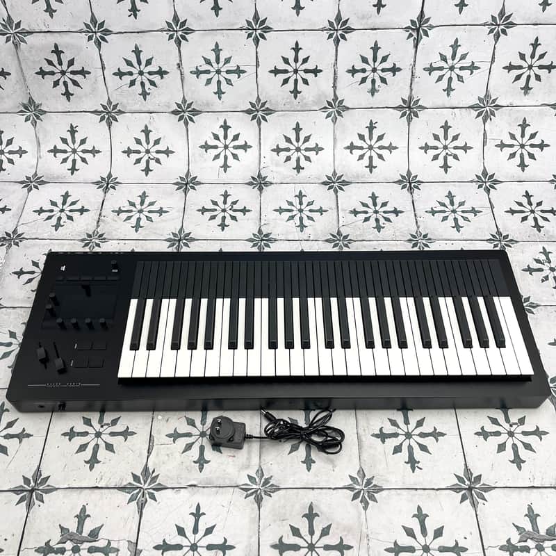Immagine Expressive E Osmose 49-Key 24-Voice Polyphonic Synthesizer - 1