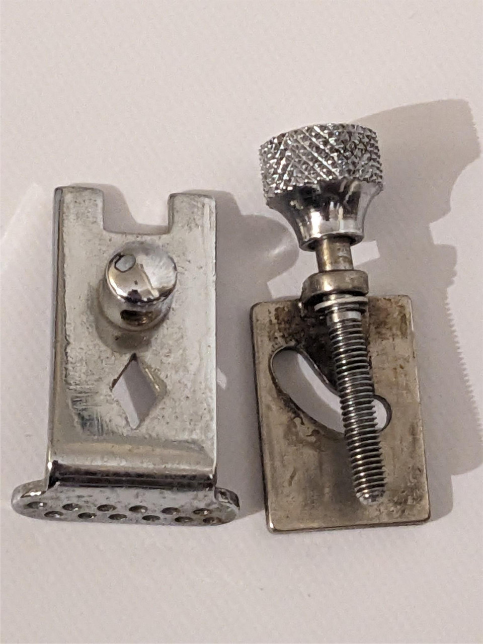Slingerland 3-Point Radio King Throw-Off knob/slider+bottom snare wire holder — main photograph