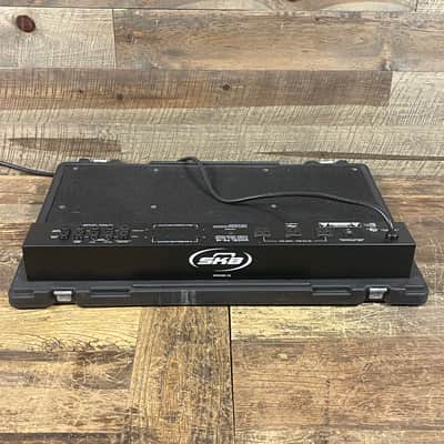 SKB PS-45 stereo pedal board power conditioner with case image 6