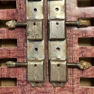 Kluson- Deluxe, VINTAGE, single line, 3 on a plate, tuners, NR image 1