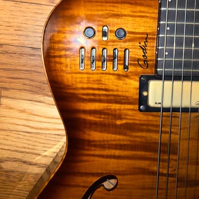 Godin Multiac Jazz SA 6 string Guitar 2002 - Sunburst w/OHSC image 4