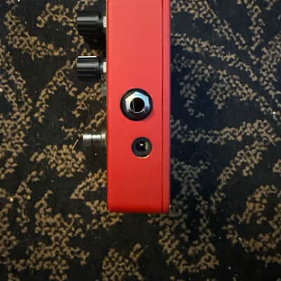 Lovepedal Rubber Chicken “Roasted Red” image 3