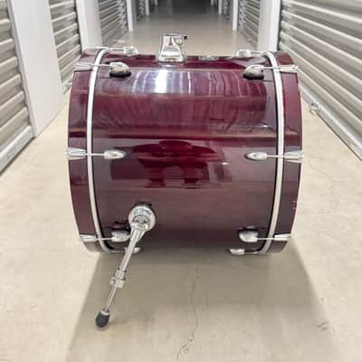 Gretsch 22” x 18” Catalina Maple - Red Lacquer Bass Drum image 3