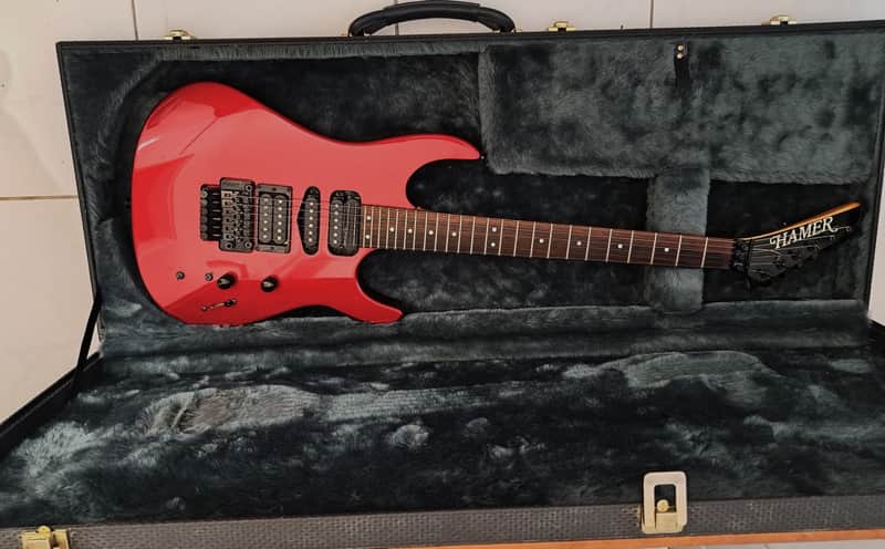 Hamer (USA) Chaparral Sustainiac Reverse Headstock 1989  - Bordeaux Red image 1