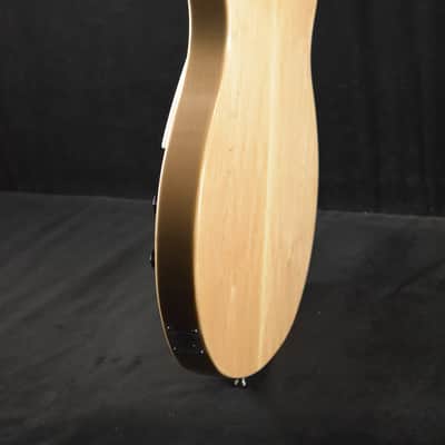 Rickenbacker 330 6-String Mapleglo image 6