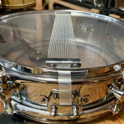 Yamaha Snare Drum Kit w/Bag + Stand + Sticks + Pad image 6