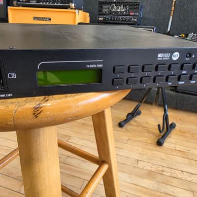 RCF Rack Mountable CD / MP3 Player & FM Tuner - MS1033 image 3