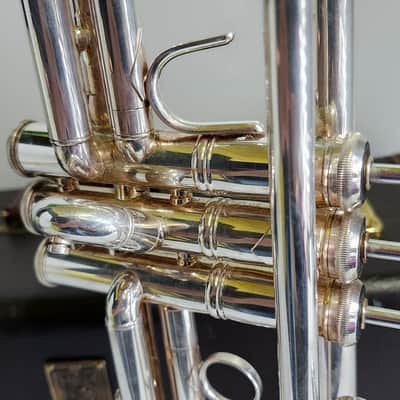 Bach Stradivarius 37G image 5