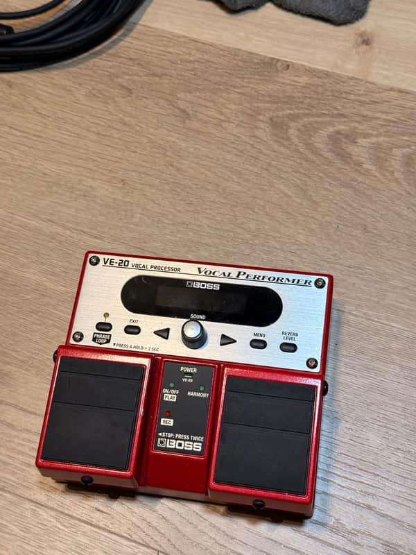 Boss VE-20 Vocal Performer 2011 - Present - Red image 1