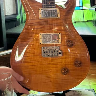 PRS Custom 22 10-Top Tremolo - 2001 - Violin Amber - Dragon II - East Indian Rosewood Fingerboard - Wide Fat Carve - NOS New Old Stock Like New Condition Massive Tight Flame OHSC image 12