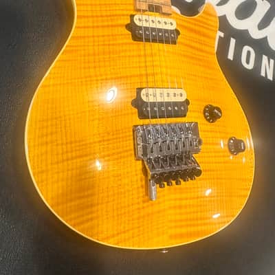 Peavey Wolfgang Standard Deluxe 1999 Flamed Amber image 7