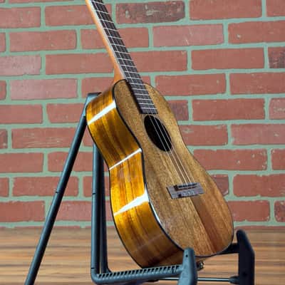 Martin TKE Solid Koa Tenor Acoustic-electric Ukulele - Natural Gloss image 9