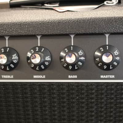 Fender Mustang LTX100 100-Watt 1x12" Digital Modeling Guitar Combo Black image 3