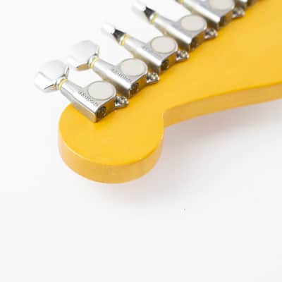 Squier Hank Marvin Stratocaster 1991 Fiesta Red image 22