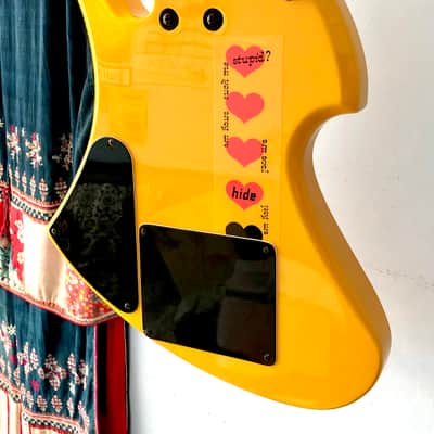 💛brand new!🖤Hide Yellow Heart Burny Jr Mini Mockingbird guitar 黃色心心 黑色心心 迷你 MG X。松本秀人 Green heart Black heart FERNANDES Zo Built in speake 煙花 吉他120x 360s 380s 480 165s 450x 80x 140x X Japan Hideと見た景色 Hide city S.H.Figuarts。 🌟☀️🐥🕊️ image 11