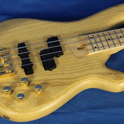Fernandes Japan APB-4 Ash Active Electric Bass Guitar w/ Maple Fingerboard 1990's Natural Oil image 3