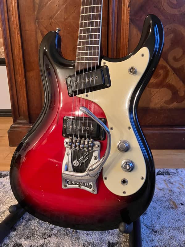 Mosrite Ventures Vibramute 1965 - Sunburst image 1