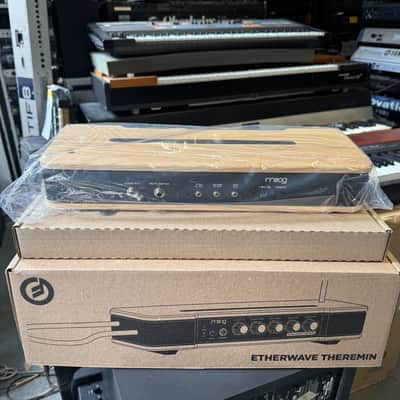 Moog Etherwave Theremin 2022  ,CV Gate ,New old stock //ARMENS// image 3