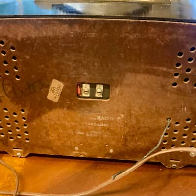 Vintage 1950 Zenith G725 AM/FM Tube Radio – Chassis 7G01 – Bakelite image 5