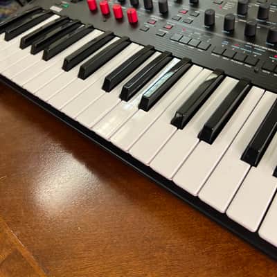 Korg Modwave 37-Key Wavetable Synthesizer 2021 - Present - Black image 7
