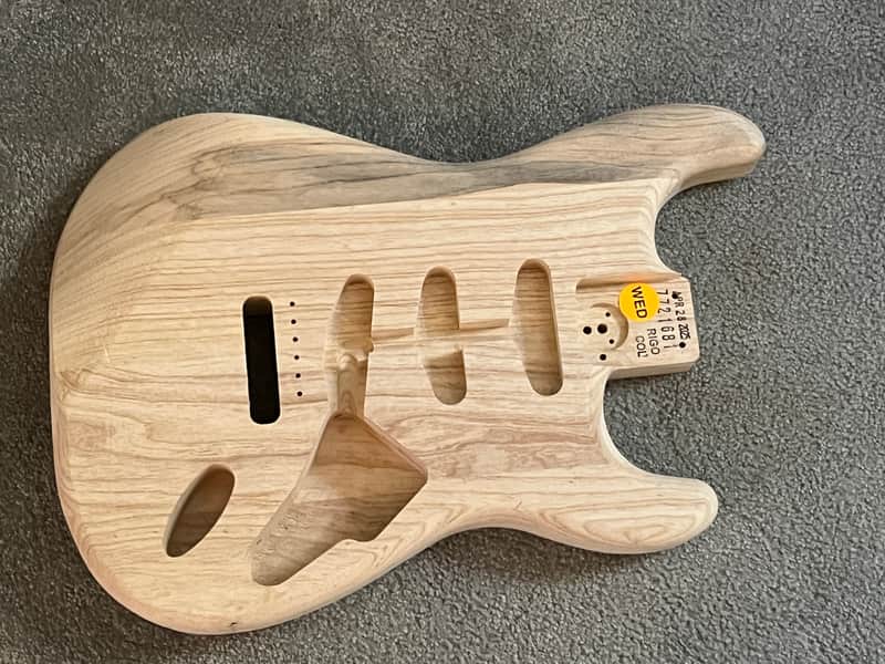 Fender American Reissue style 70s Stratocaster guitar body unfinished ash image 1