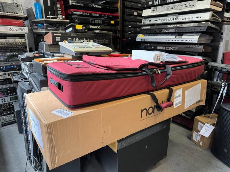 Nord Stage 4 88 key w/ GB88 Gig bag Weighted Hammer-Action keyboard Piano/Synth/Organ Repacked //ARMENS// Present - Red image 1